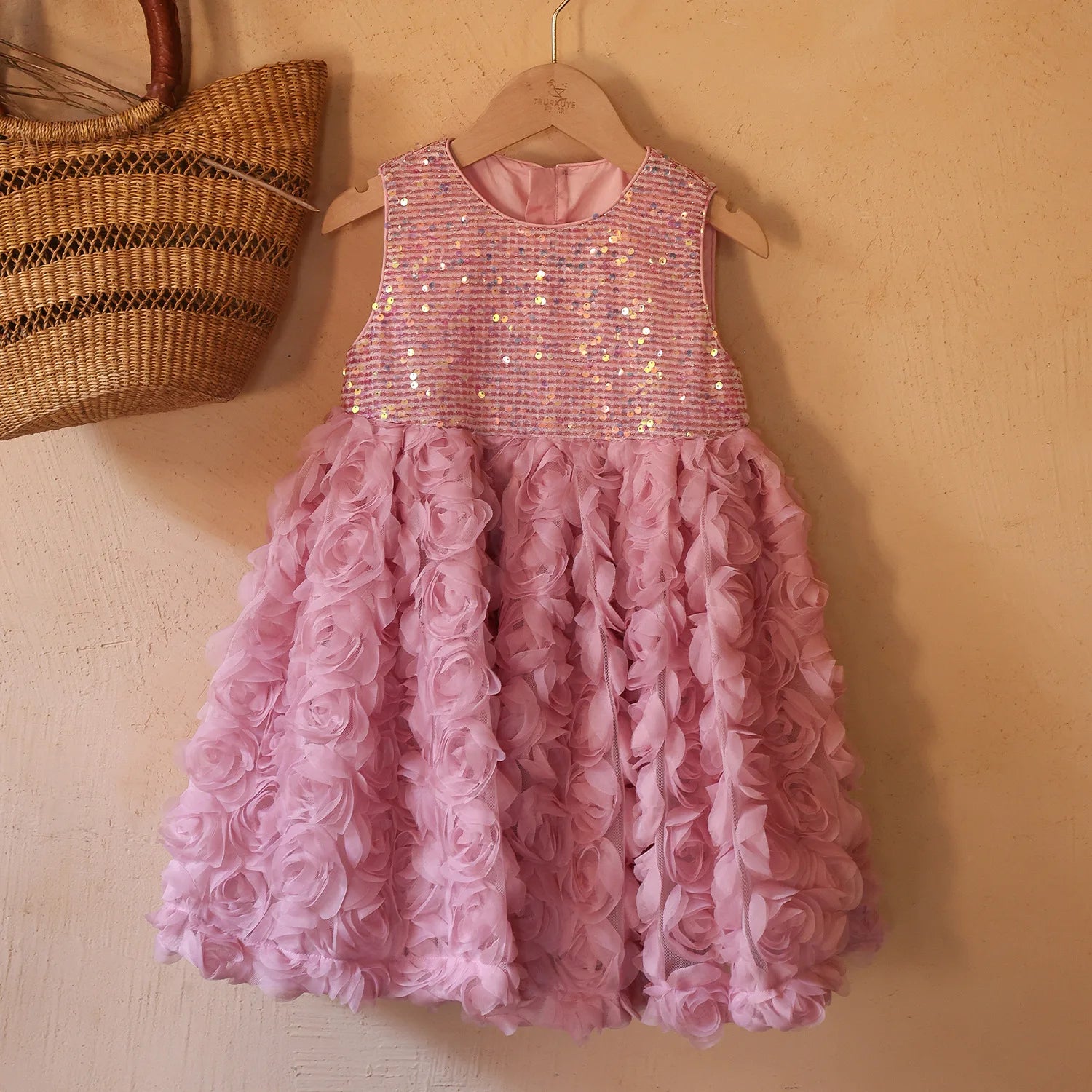 3D Rose Flower Girls Princess Dress Kids Luxury Floral Tulle Gown Toddler 1st Birthday Party Dresses Infant Performance Vestidos