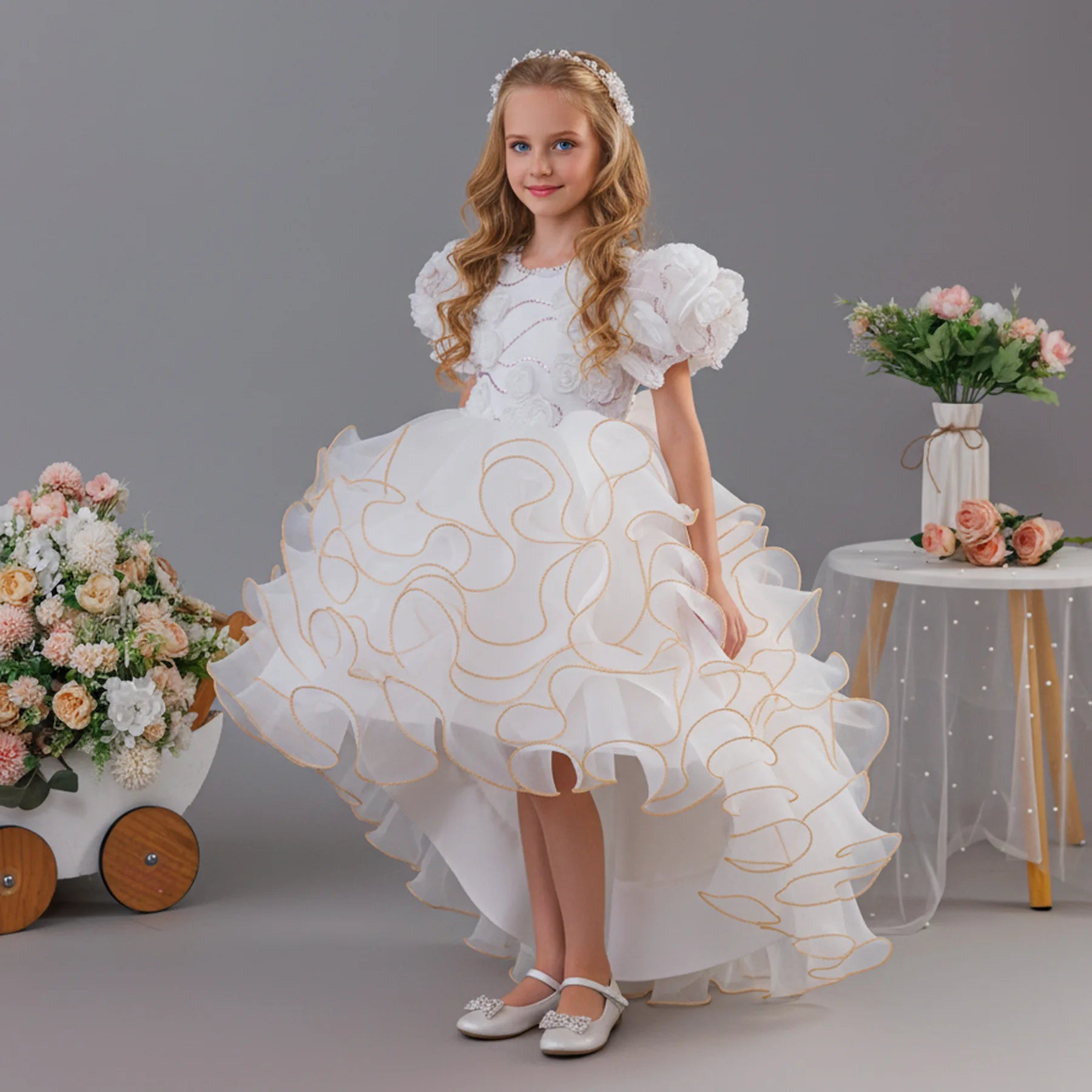 Luxury White Pink Girls Princess Gown 3D Flower Appliques Kids Puffy Tulle Dress with Long Train Children Birthday Event Outfits