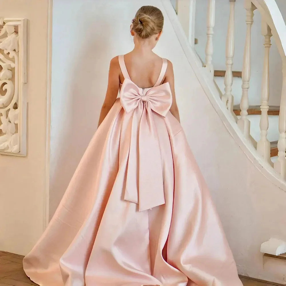 Luxury White Satin Girls Formal Gown Kids Princess Wedding Party Dress Toddler First Communion Dress Children Birthday Outfits