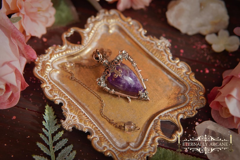 Hecate Goddess of Witchcraft Amethyst Pendulum ~ Divination Magick, Crystal Magick, Witchcraft, Scrying, Witch Goddess